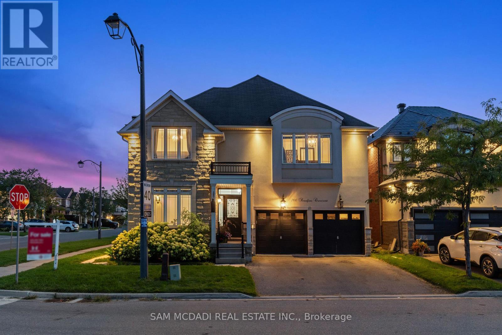 700 Serafini Cres, Milton, ON L9T 7P4