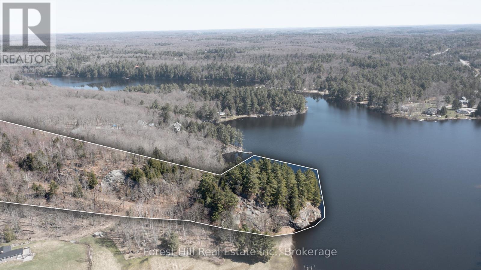 115 Longs Lake Rd, Huntsville, ON P0B 1M0