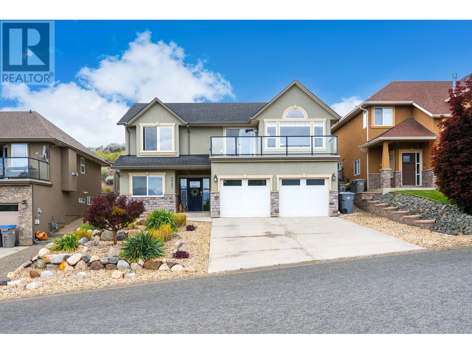 2007 Saddleback Dr, Kamloops, BC V2B 0A6