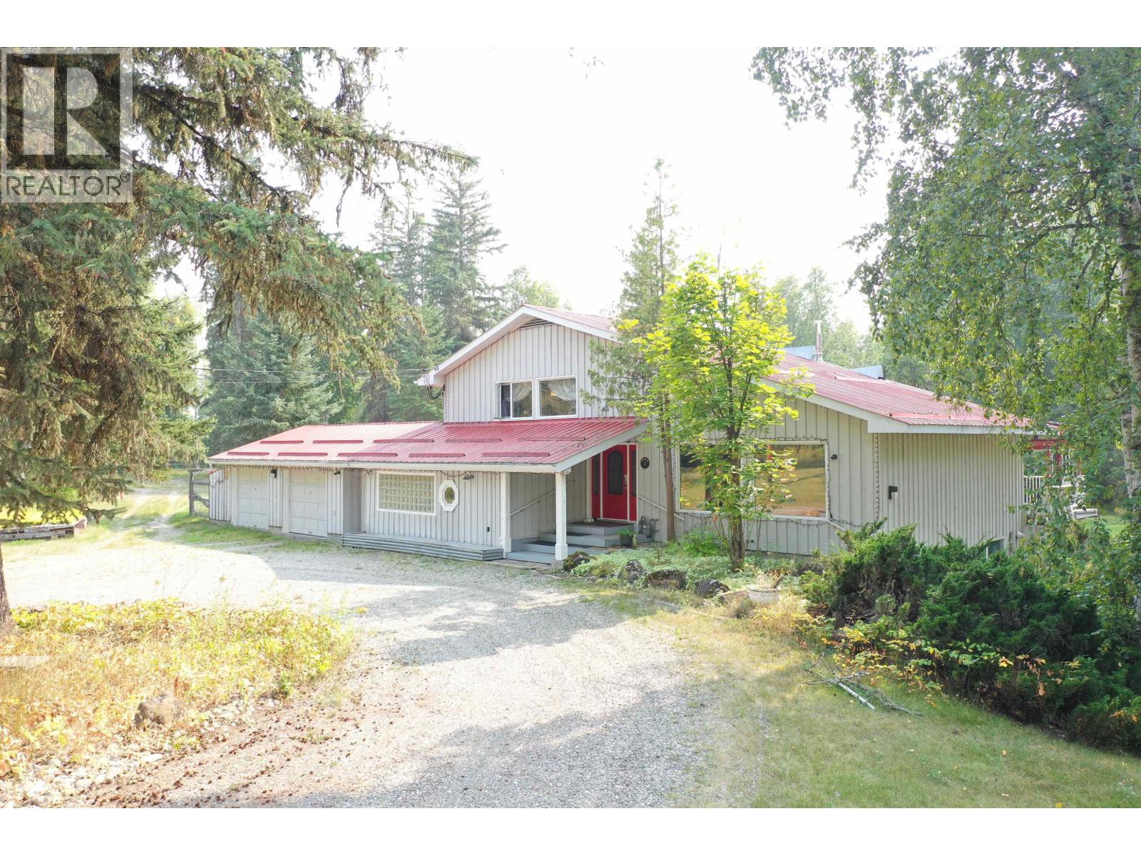 309 Skyline Rd, Quesnel, BC V2J 6H9