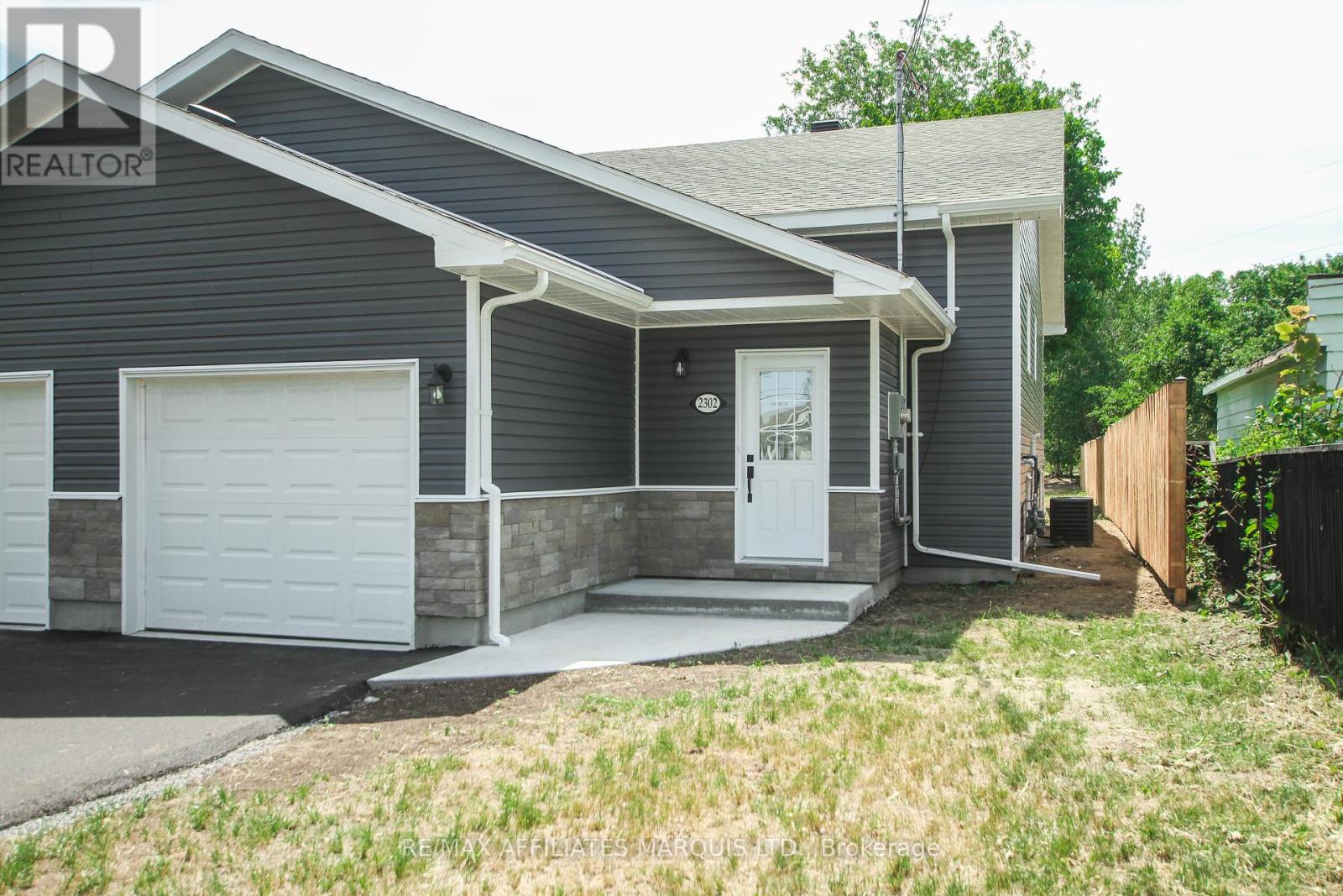 2302 Tollgate Rd W, Cornwall, ON K6H 5R6