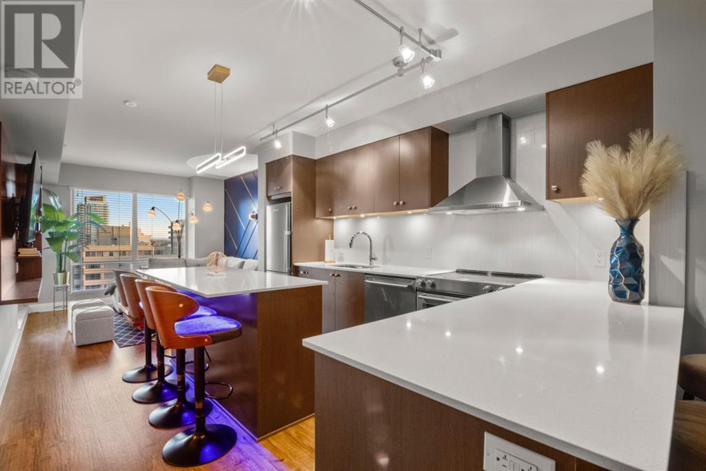 930 6 Avenue Sw Unit 2210, Calgary, AB T2P 1J3