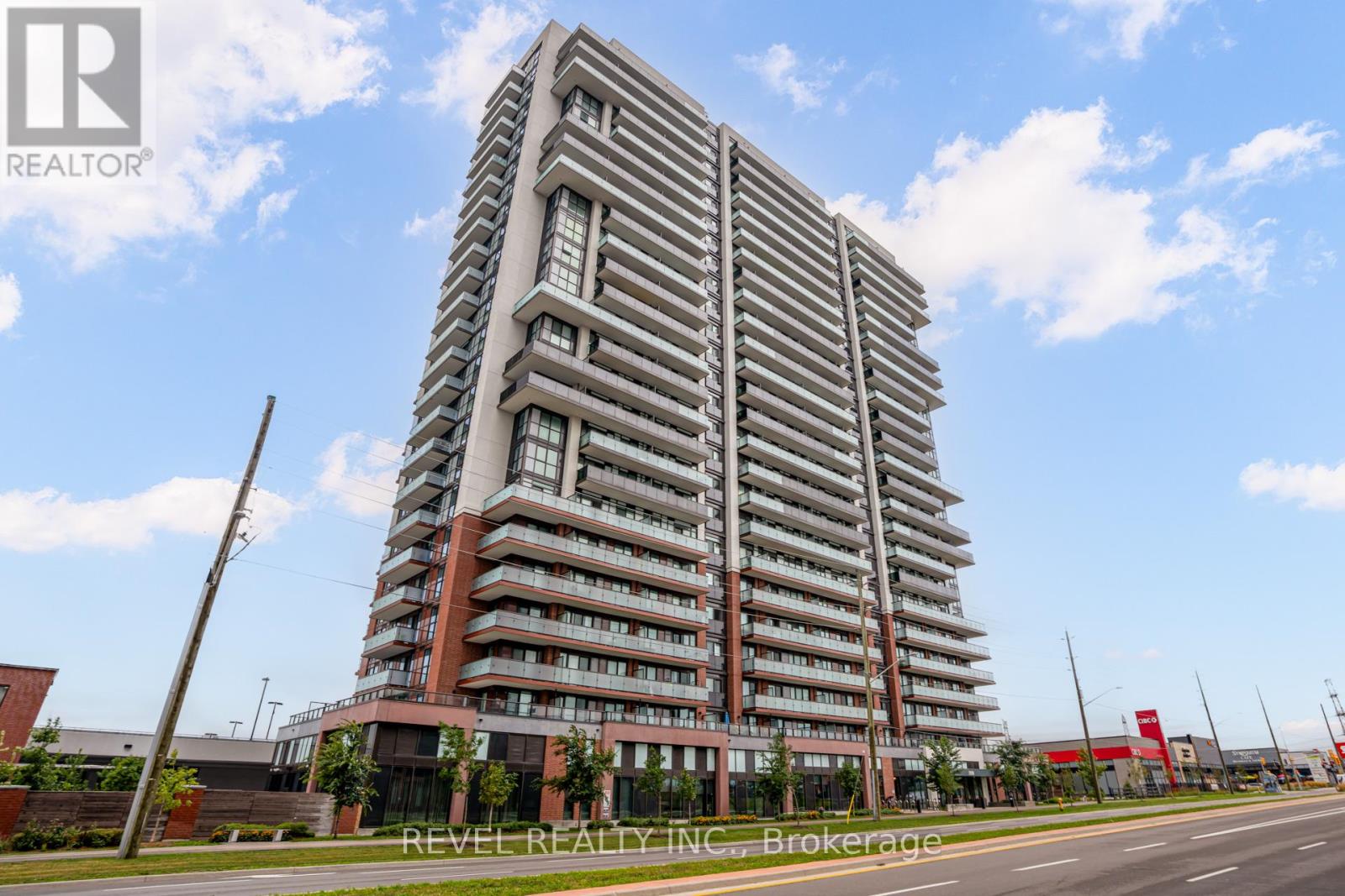 1411 2550 Simcoe St N, Oshawa, ON L1L 0R5