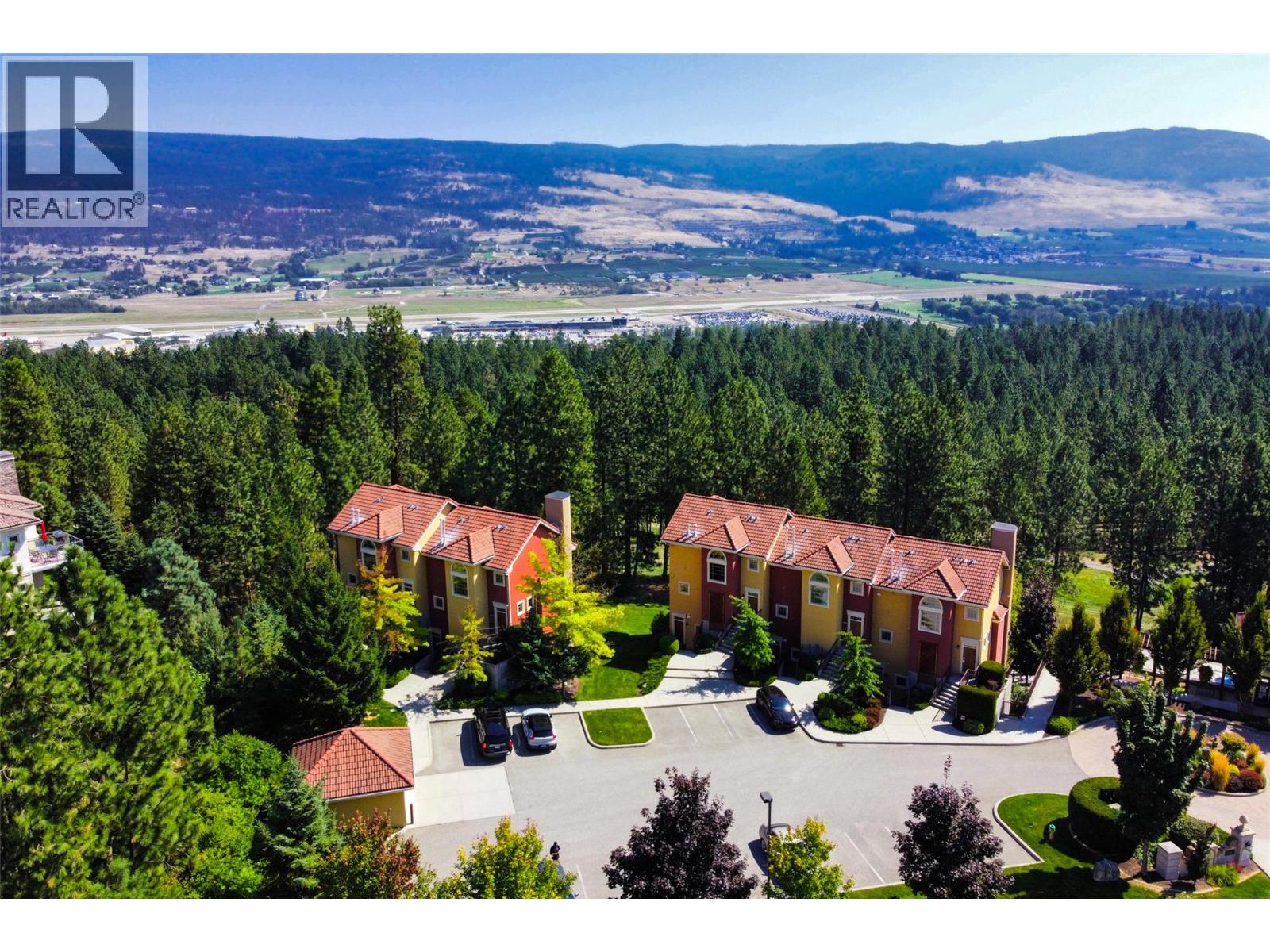 1795 Country Club Drive Unit 105, Kelowna, BC V1V 2V9