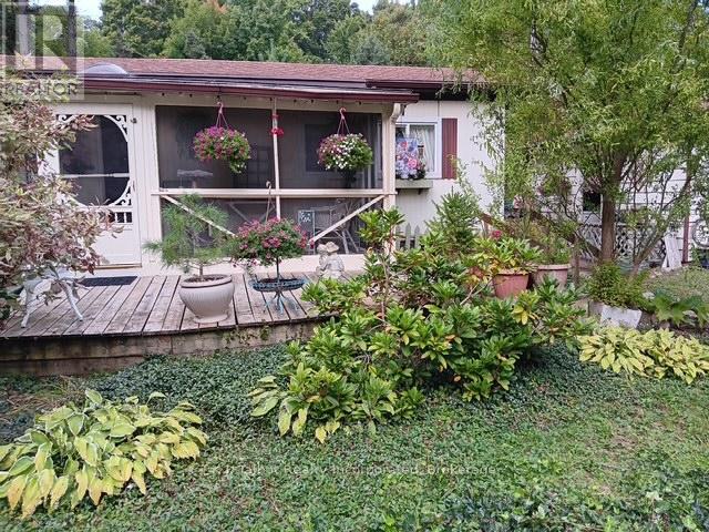 213 Chestnut Dr S, Central Huron, ON N0M 1G0