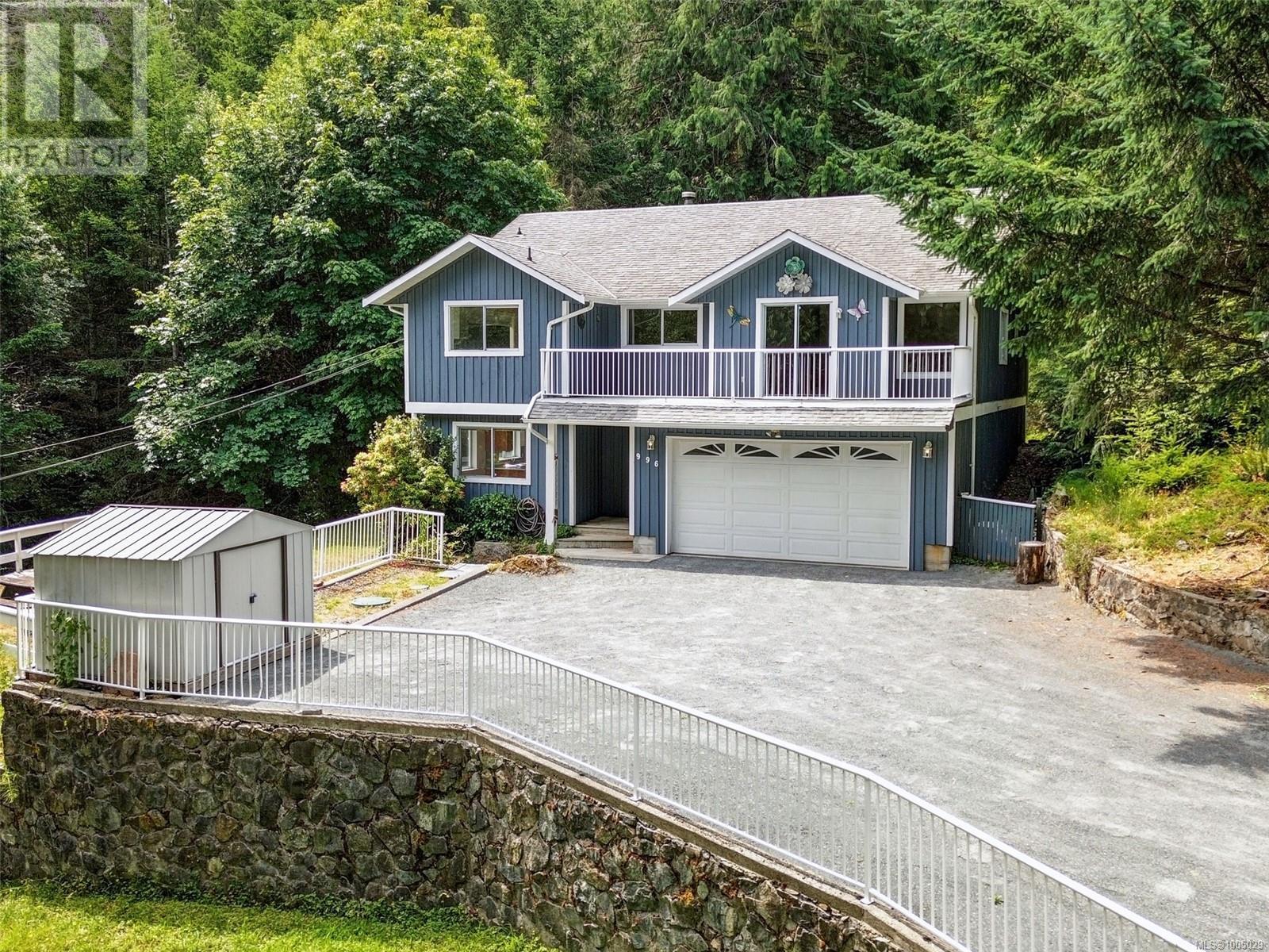 996 Kangaroo Rd, Metchosin, BC V9C 4E1