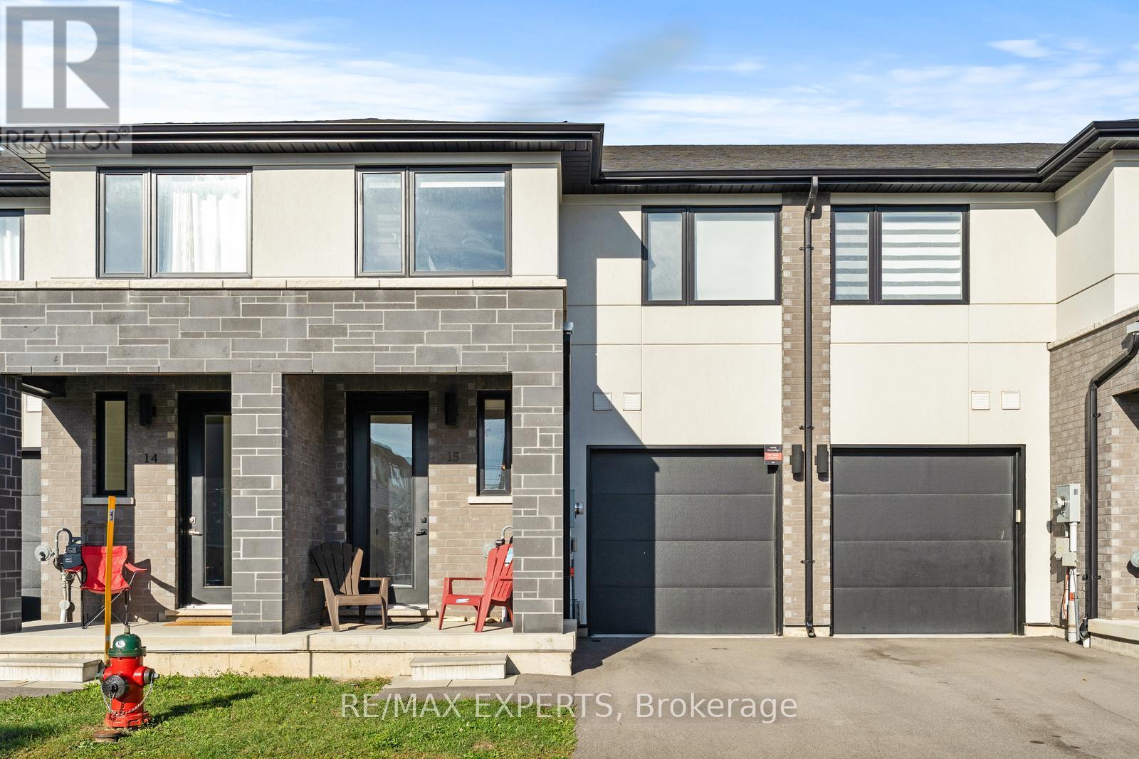 15 166 Mount Albion Rd, Hamilton, ON L8K 5S8