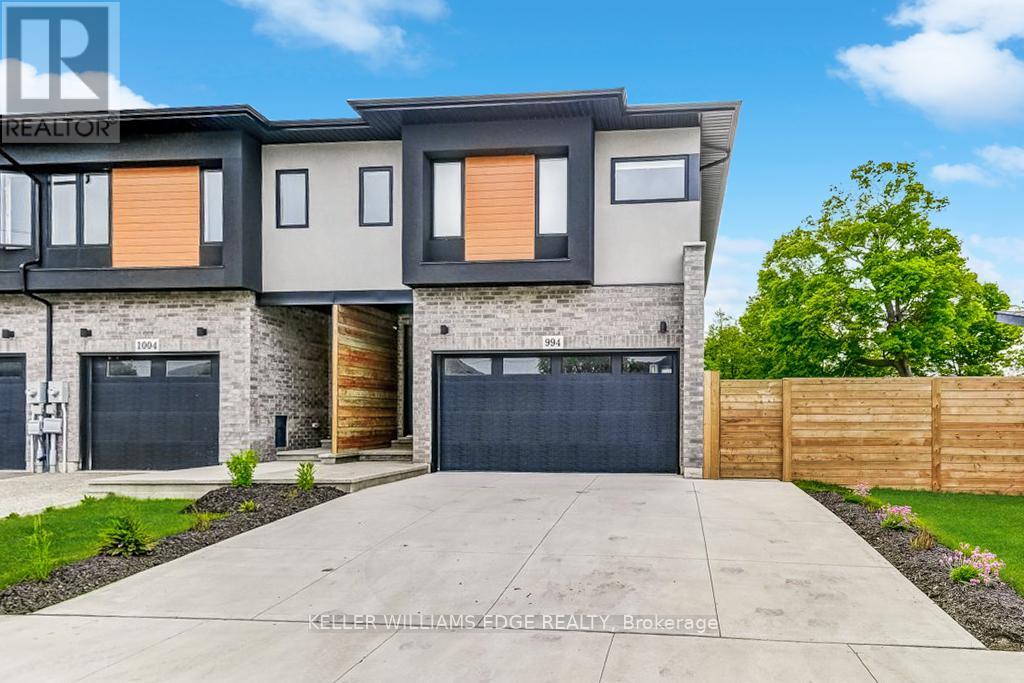 994 Hansler Rd, Welland, ON L3C 7M5