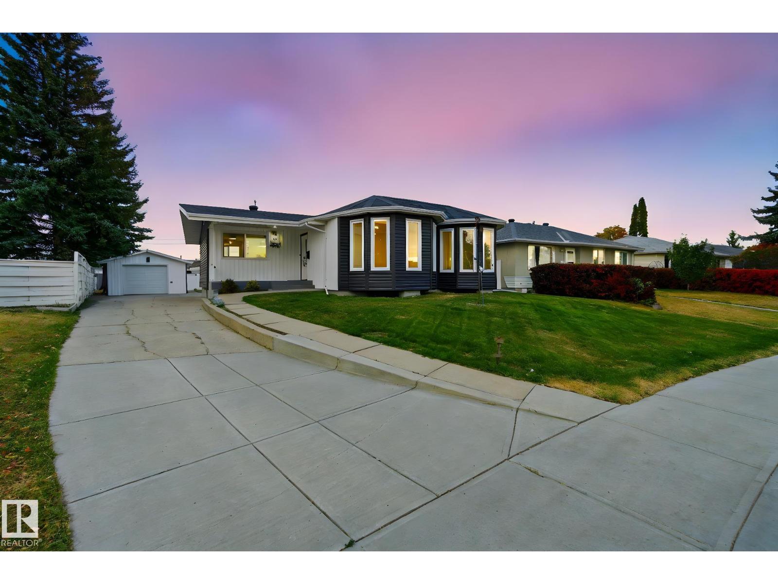 134 Av Nw Unit 10524, Edmonton, AB T5E 1J6