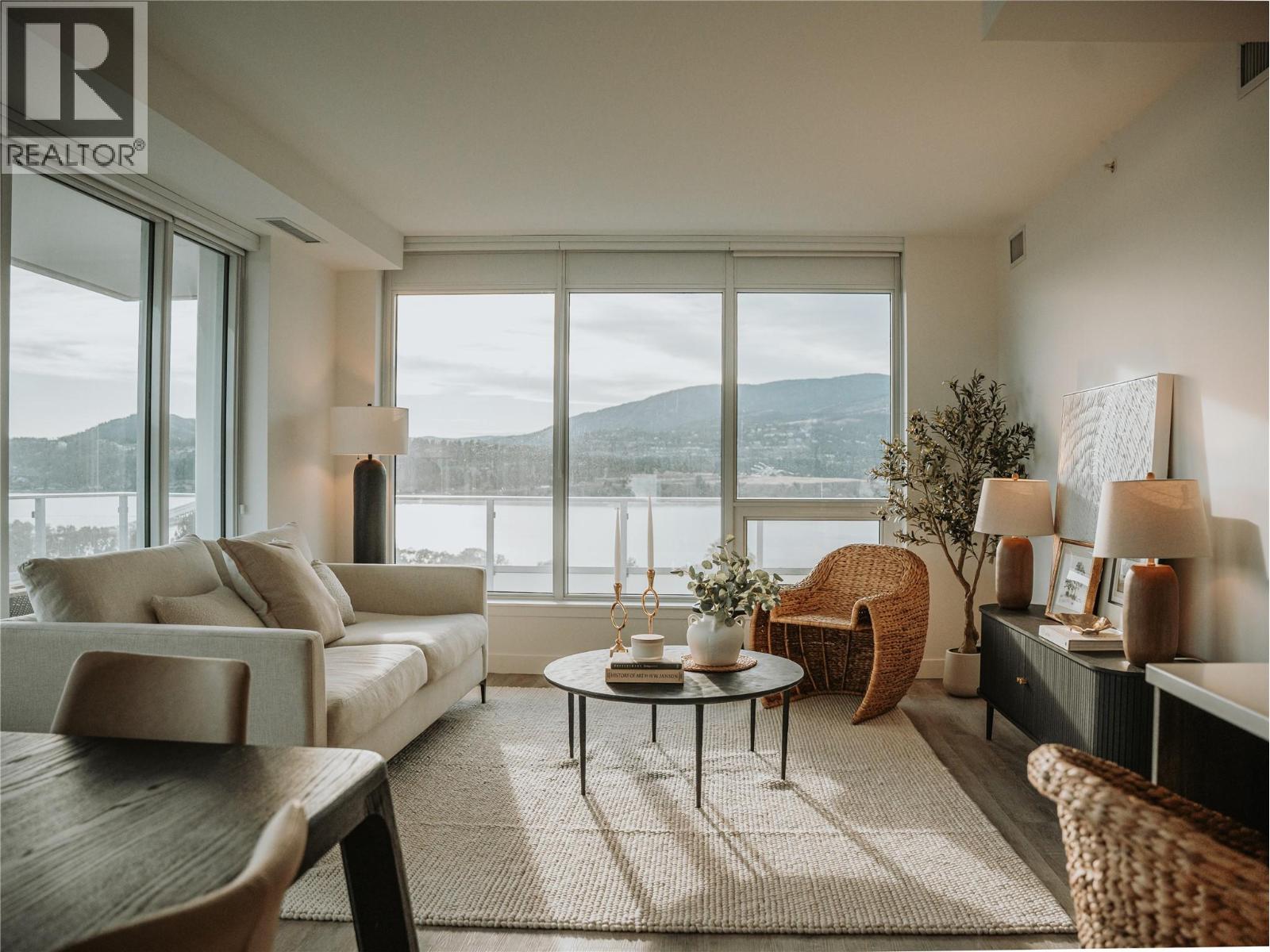 238 Leon Avenue Unit 1507, Kelowna, BC V1Y 6H9