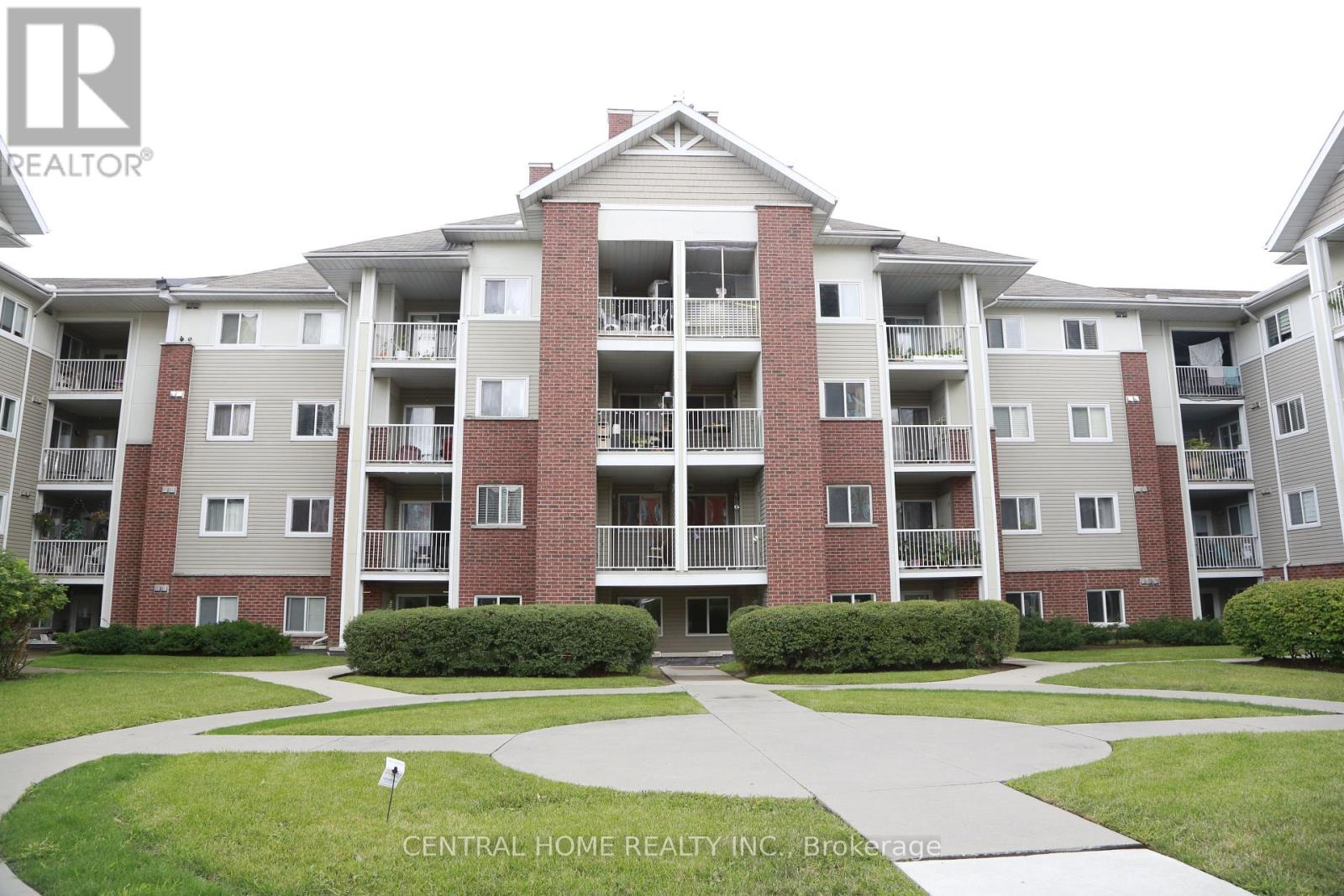 329 5225 Finch Ave, Toronto, ON M1S 5W8