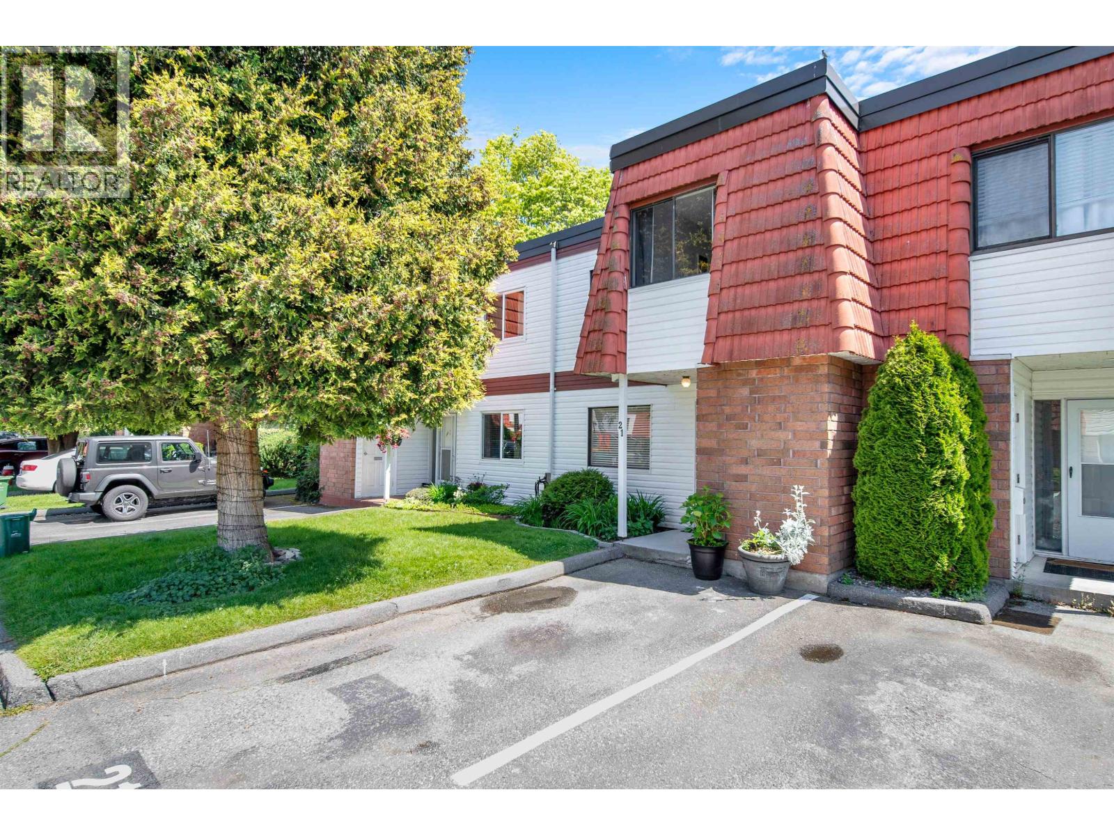10680 Springmont Drive Unit 21, Richmond, BC V7E 1W1