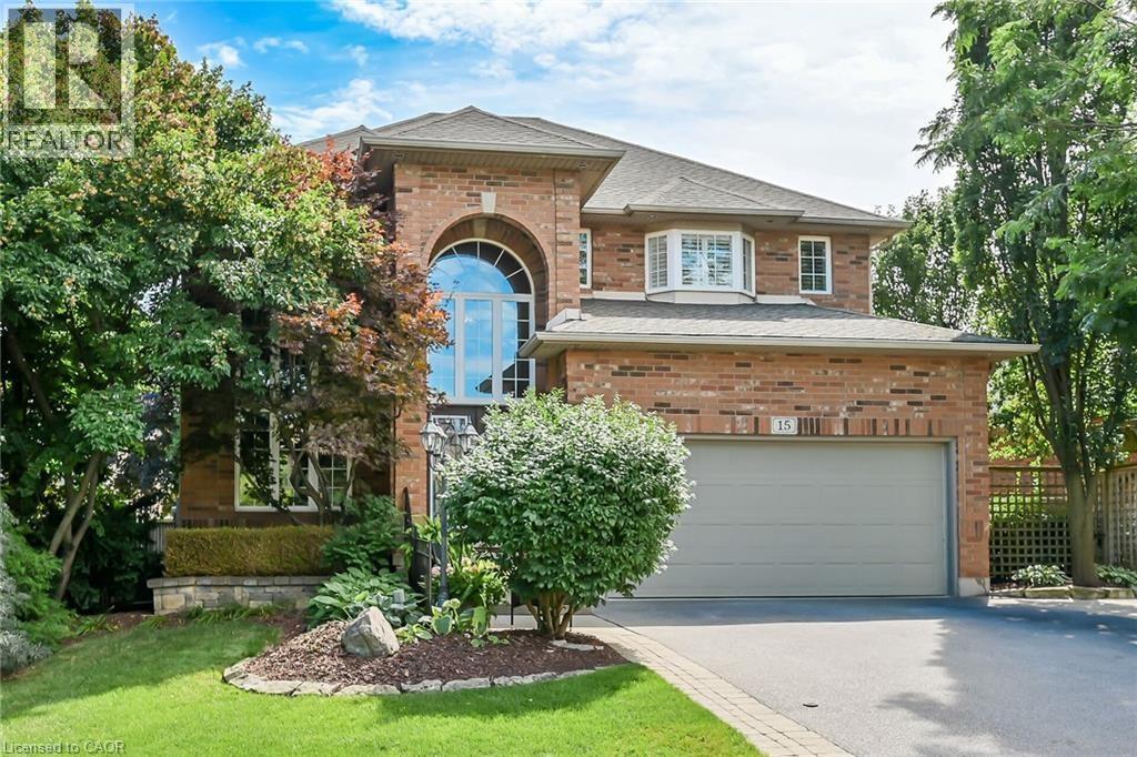15 Pelham Dr, Hamilton, ON L9K 1L4