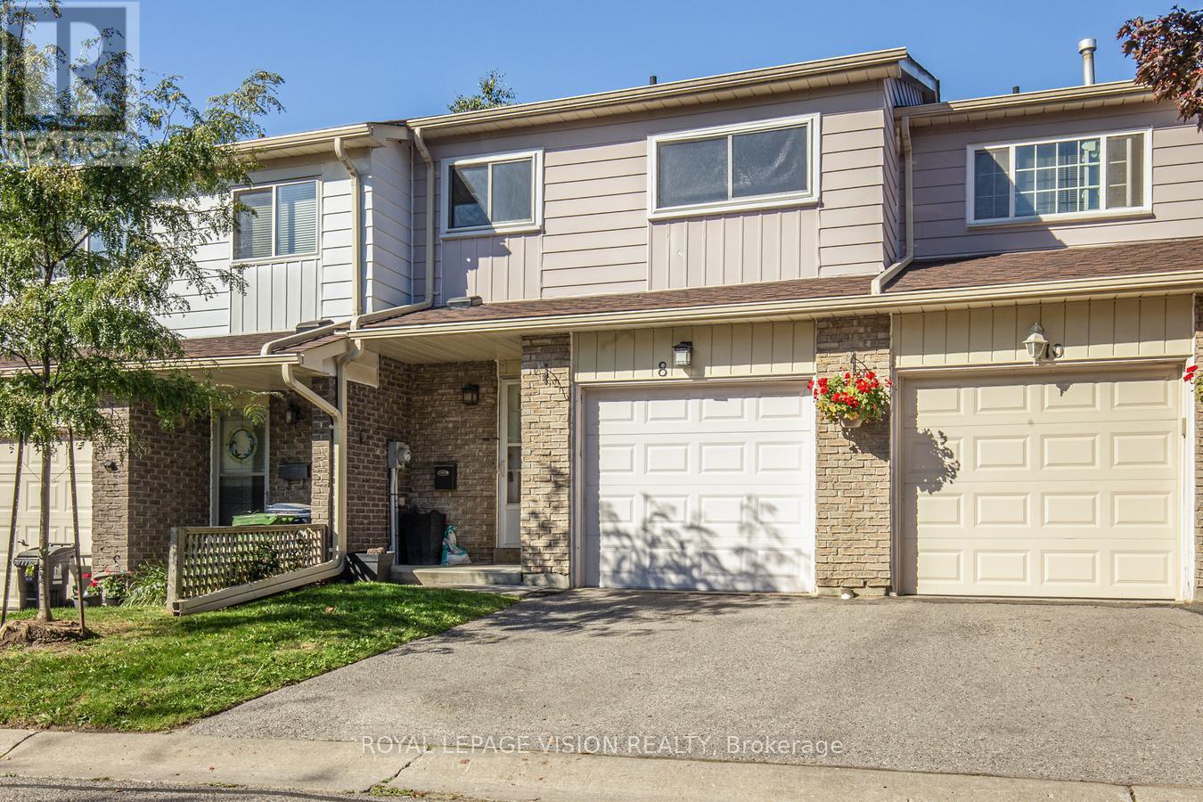 8 301 Washburn Way, Toronto, ON M1B 1K3