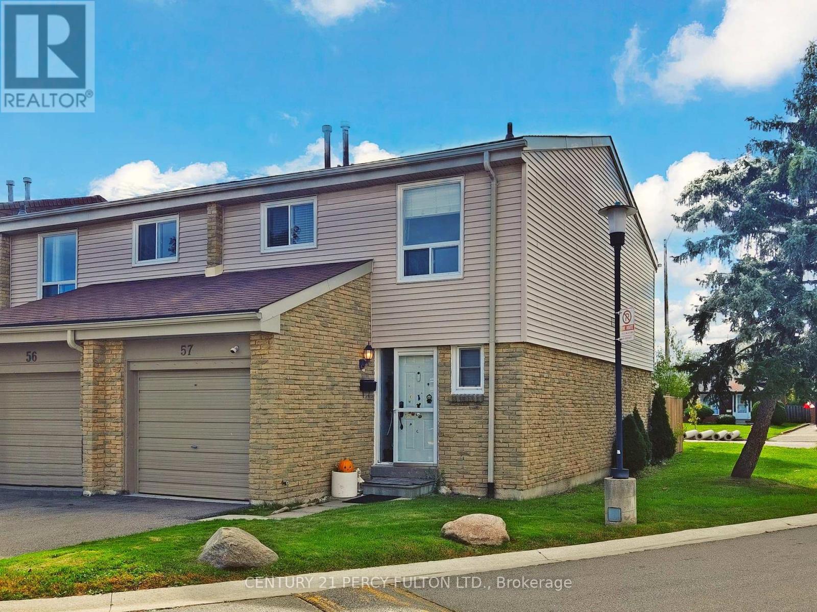 57 5730 Montevideo Rd, Mississauga, ON L5N 2M4