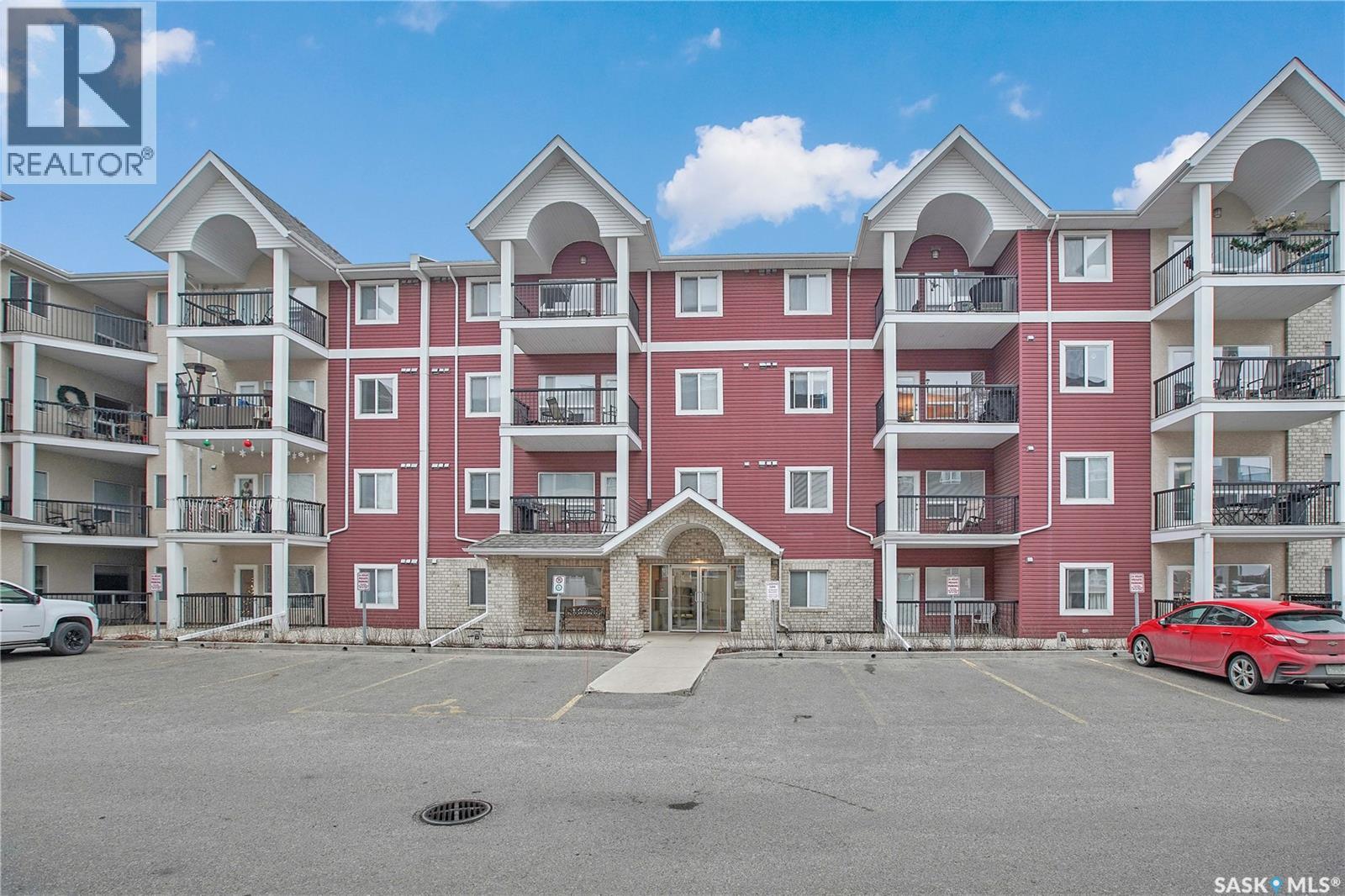 150 Pawlychenko Lane Unit 211, Saskatoon, SK S7V 0B4
