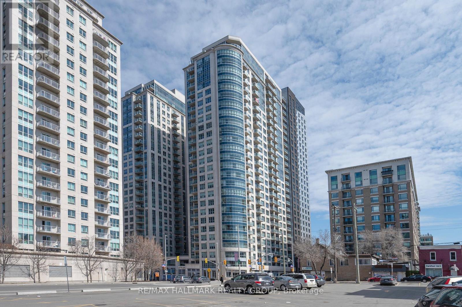 2701 195 Besserer St, Ottawa, ON K1N 0B6