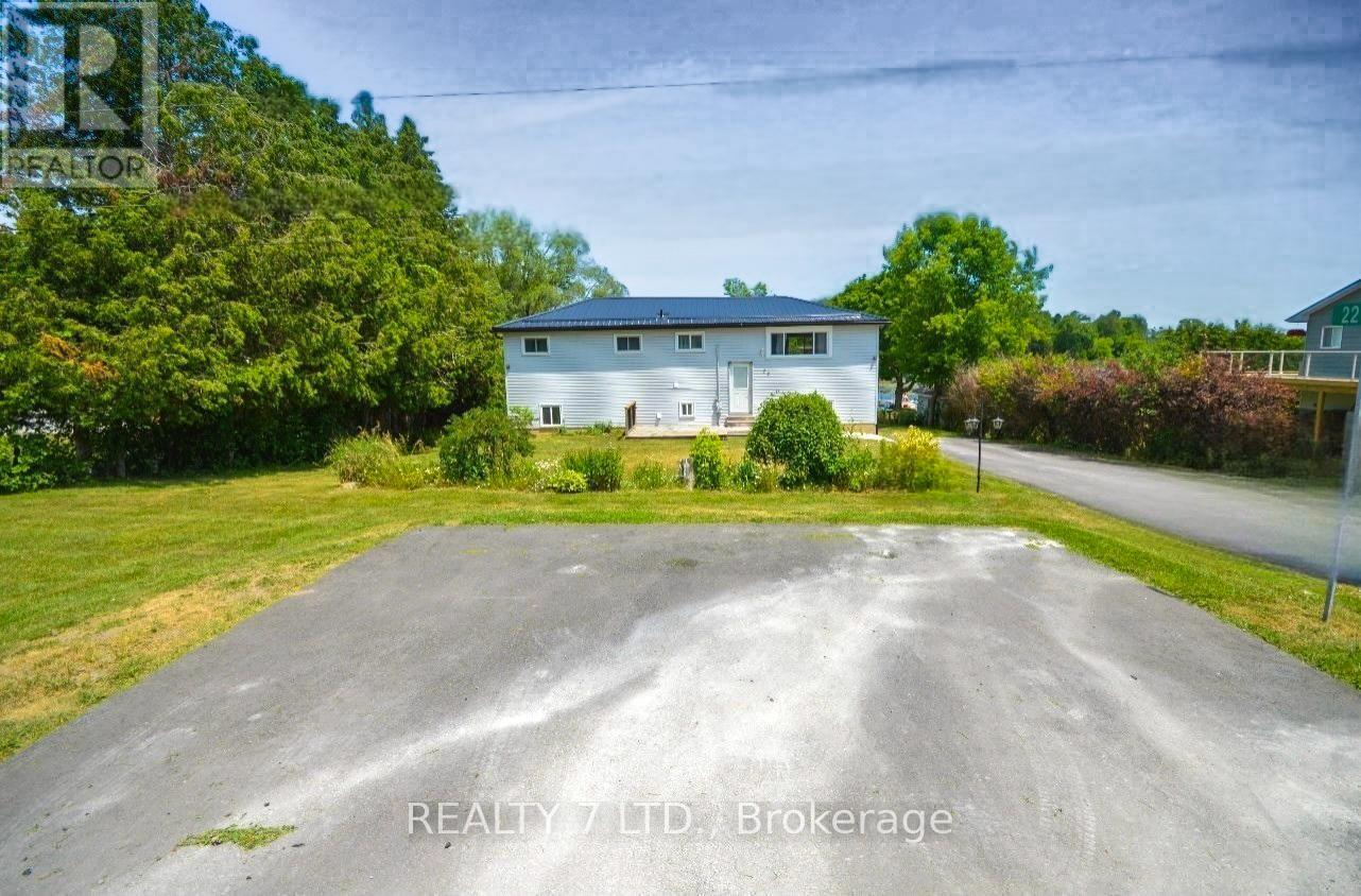 22 Lawrence St N, Kawartha Lakes Omemee, ON K9J 6X3
