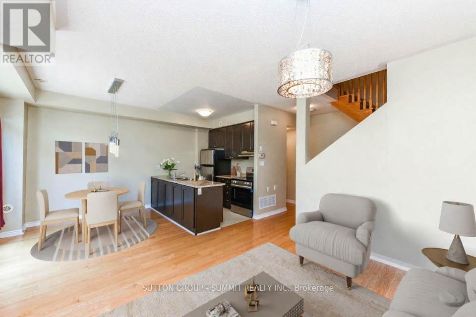 54 2435 Greenwich Dr, Oakville, ON L6M 0S4