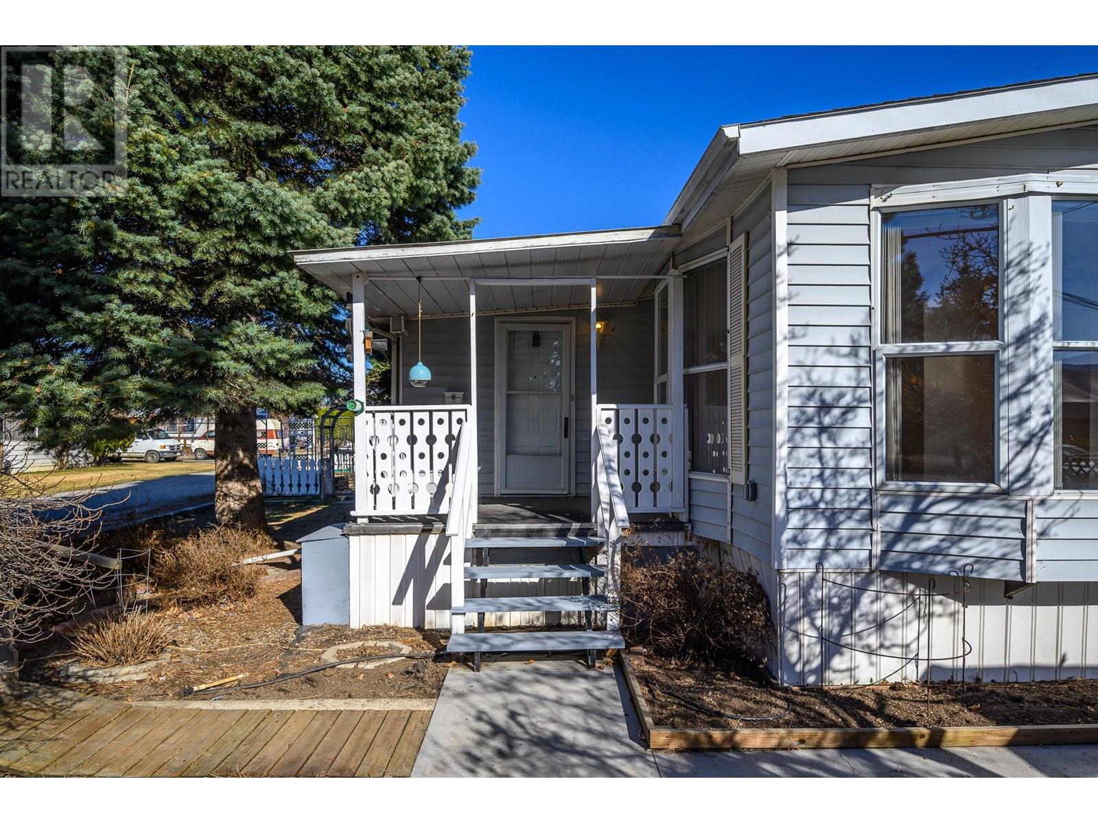 720 Commonwealth Road Unit 108, Kelowna, BC V4V 1R7