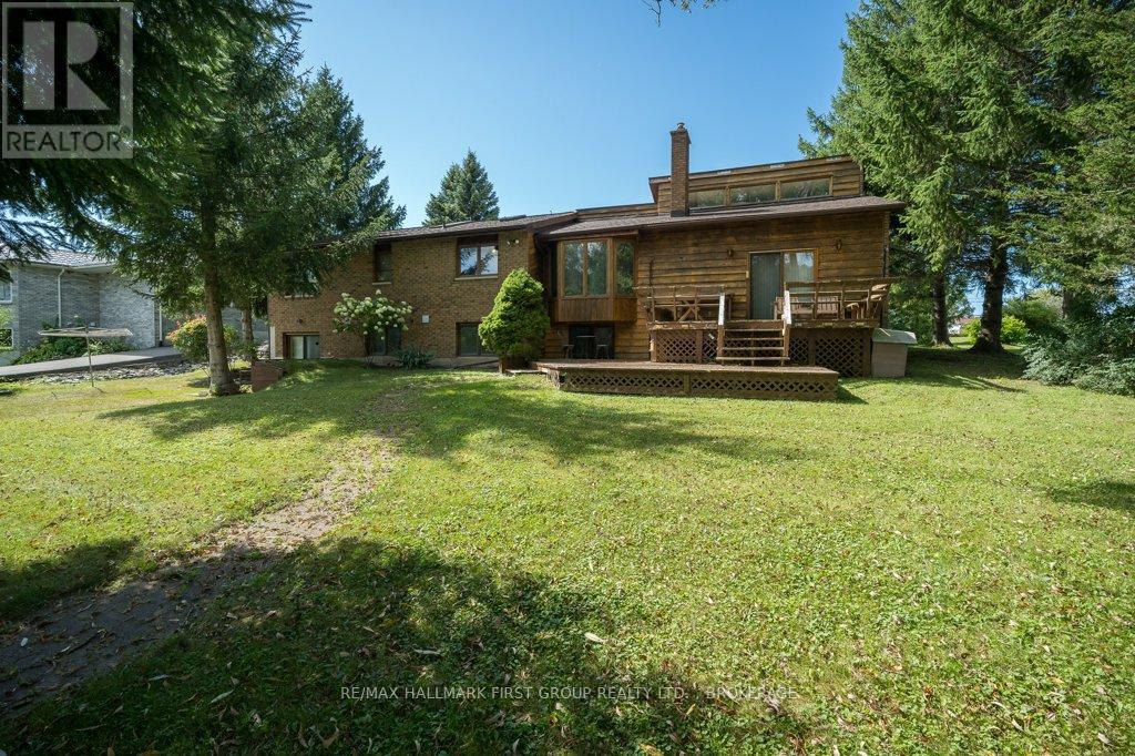 191 S Trent St, Quinte West, ON K0K 2C0
