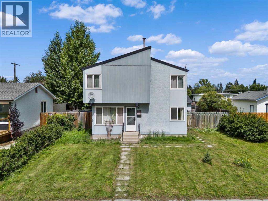 928 Pensdale Cres SE, Calgary, AB T2A 2G1