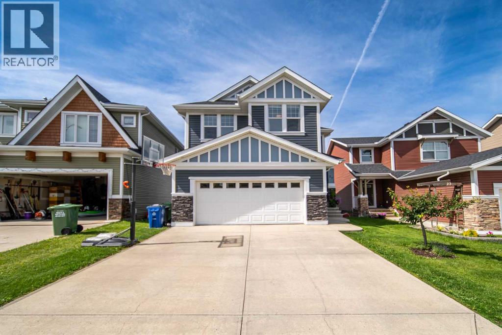 27 Sunset Park, Cochrane, AB T4C 0N4