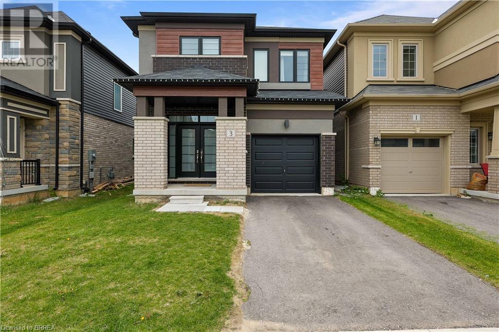 3 Tarrison St, Brantford, ON N3V 0B1
