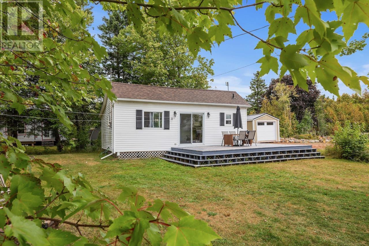26 Park View Ln, Wood Islands, PE C0A 1R0