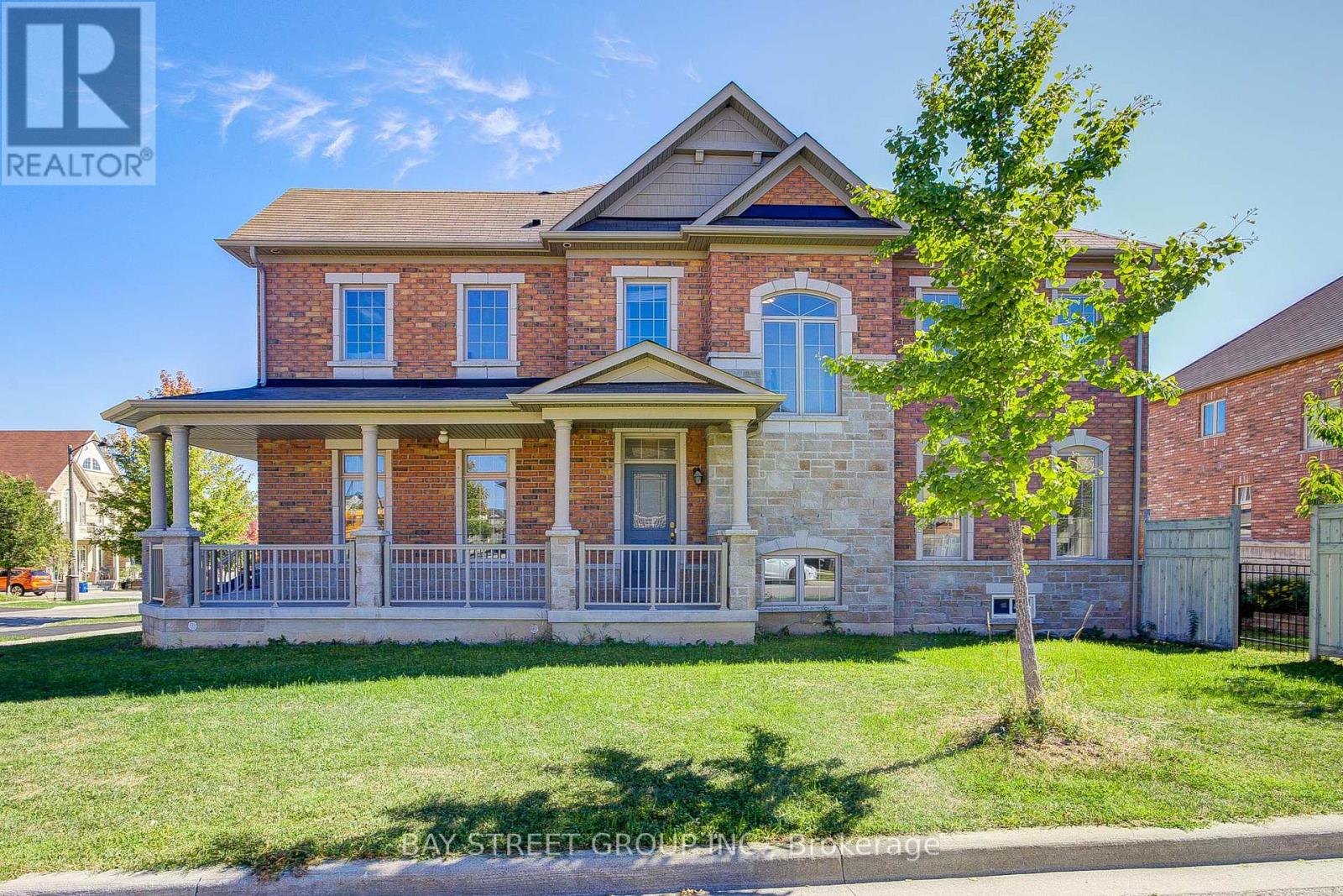 30 William Berczy Blvd, Markham, ON L3R 0K6