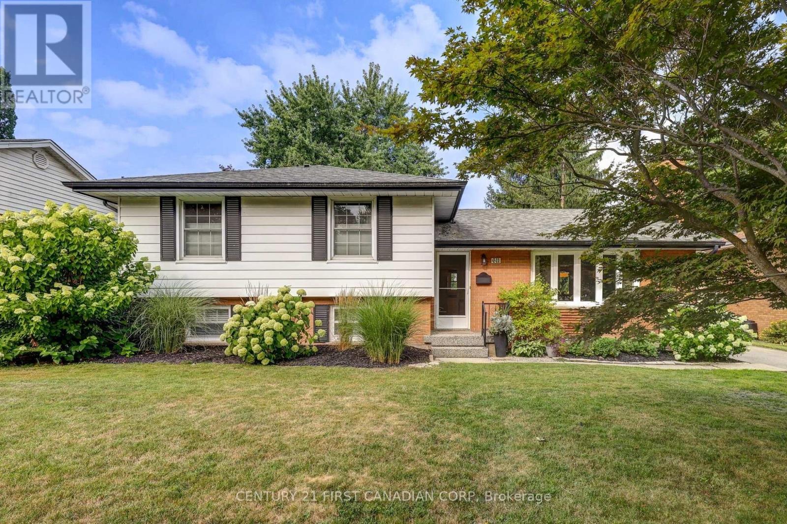 611 Chiddington Ave, London, ON N6C 2W6