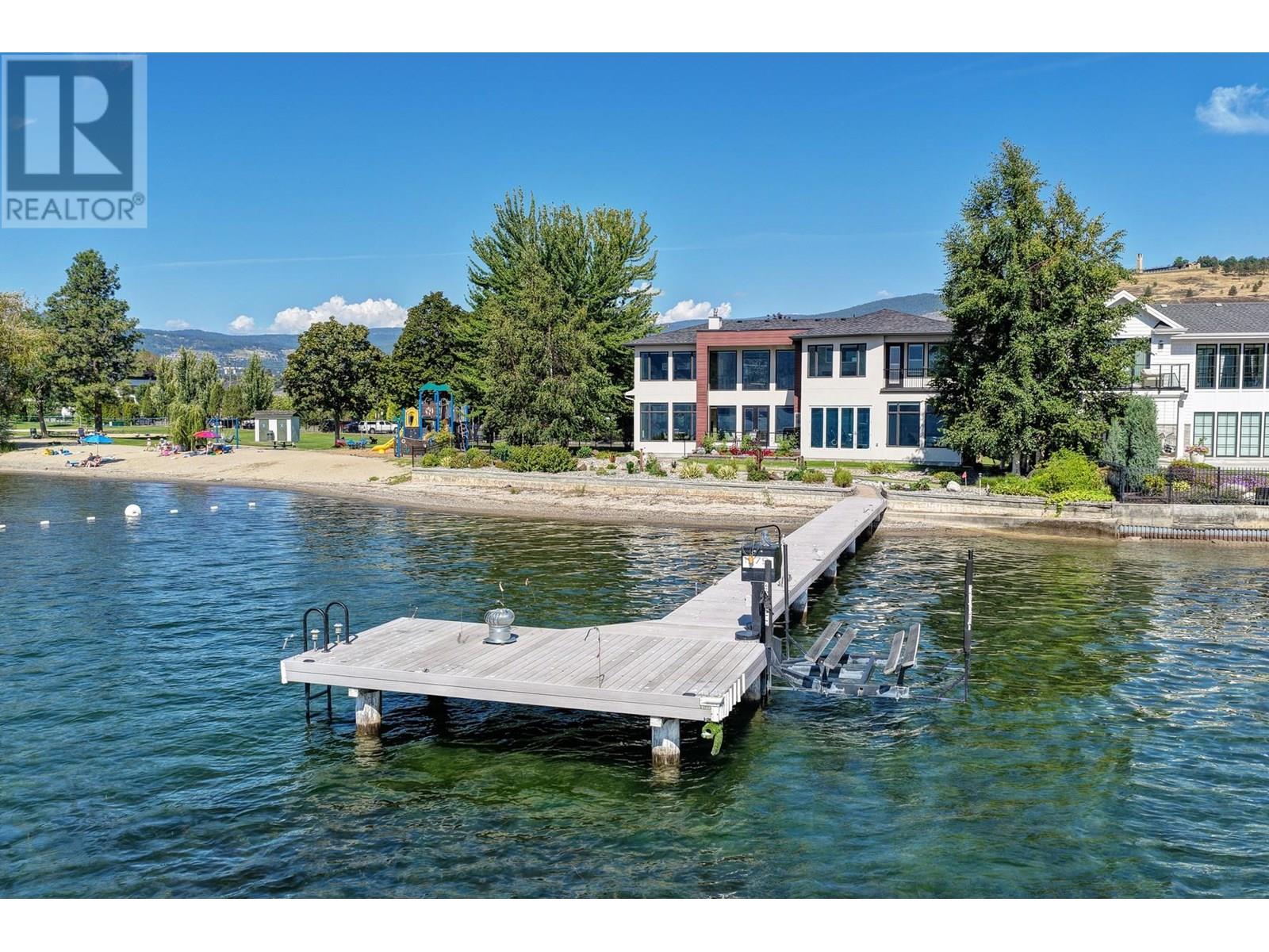 1579 Pritchard Dr, West Kelowna, BC V4T 1X4