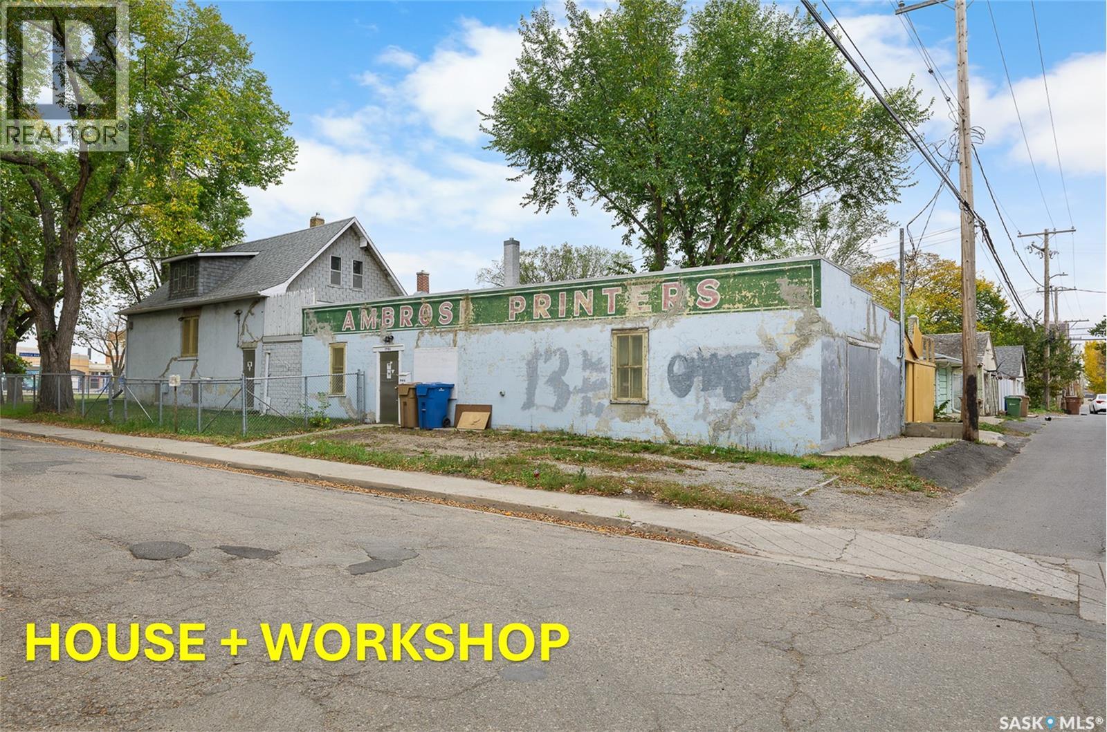 1200 Victoria Ave, Regina, SK S4P 0N9
