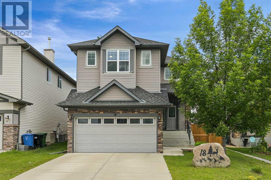 18 Royal Birch Way NW, Calgary, AB T3G 5X8