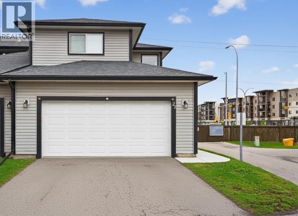 102 Canoe Square Sw Unit 21, Airdrie, AB T4B 2Z1
