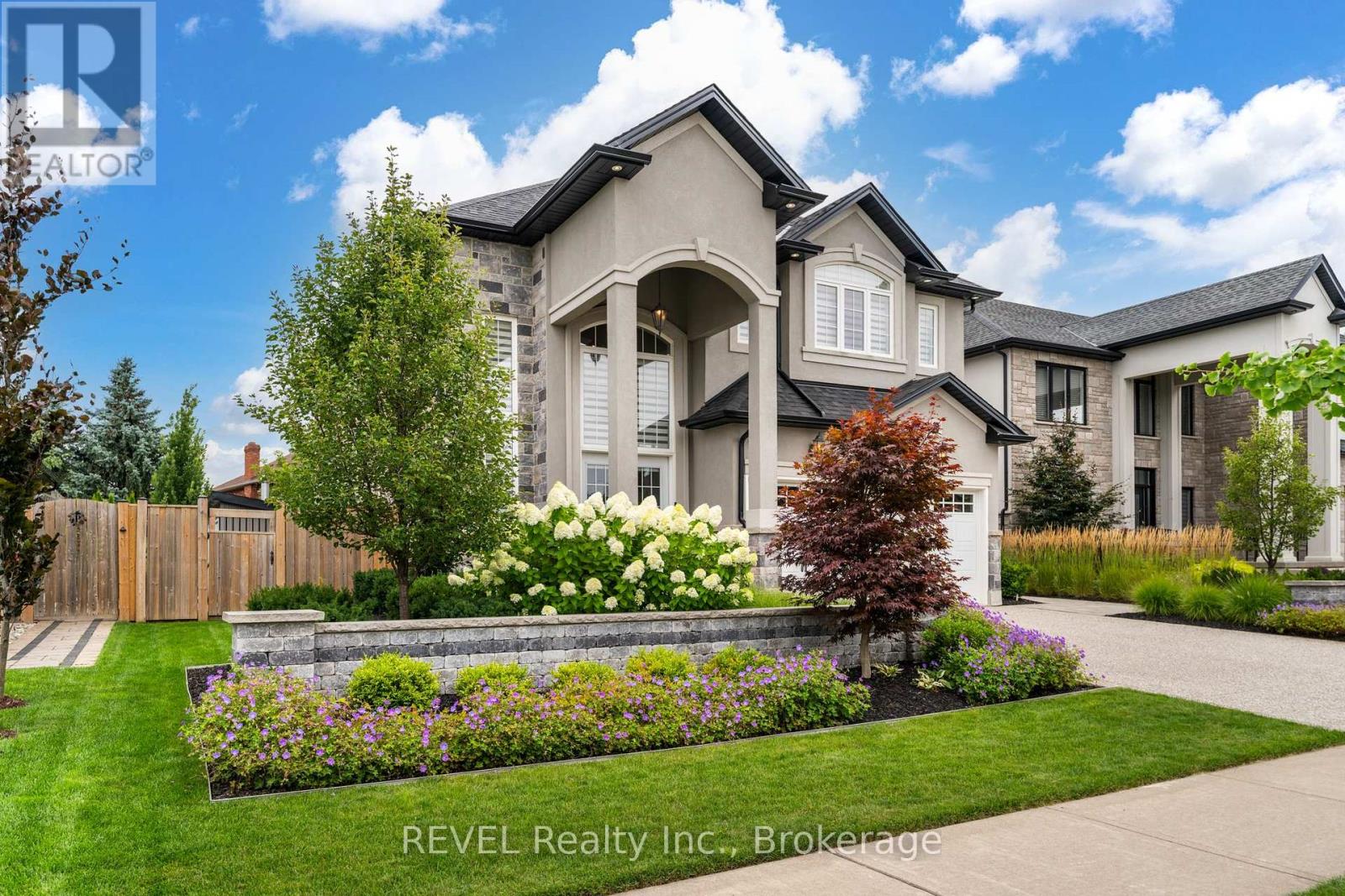 9 Angels Dr, Niagara-on-the-lake St. Davids, ON L0S 1J1