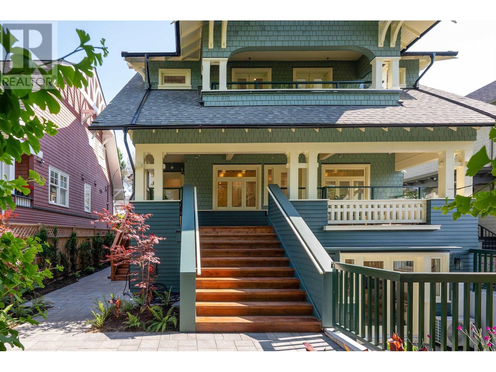 2014 W 15th Ave, Vancouver, BC V6J 2L5