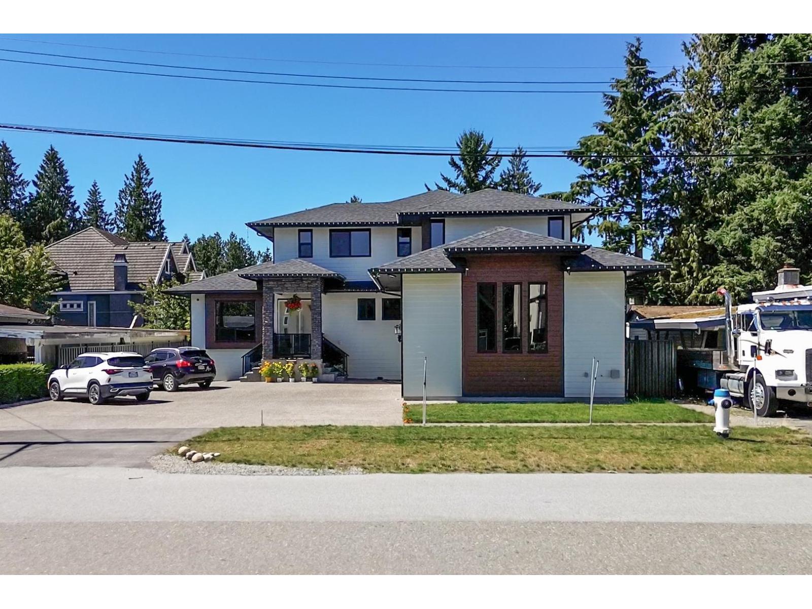2357 Alder St, Abbotsford, BC V2T 2N6
