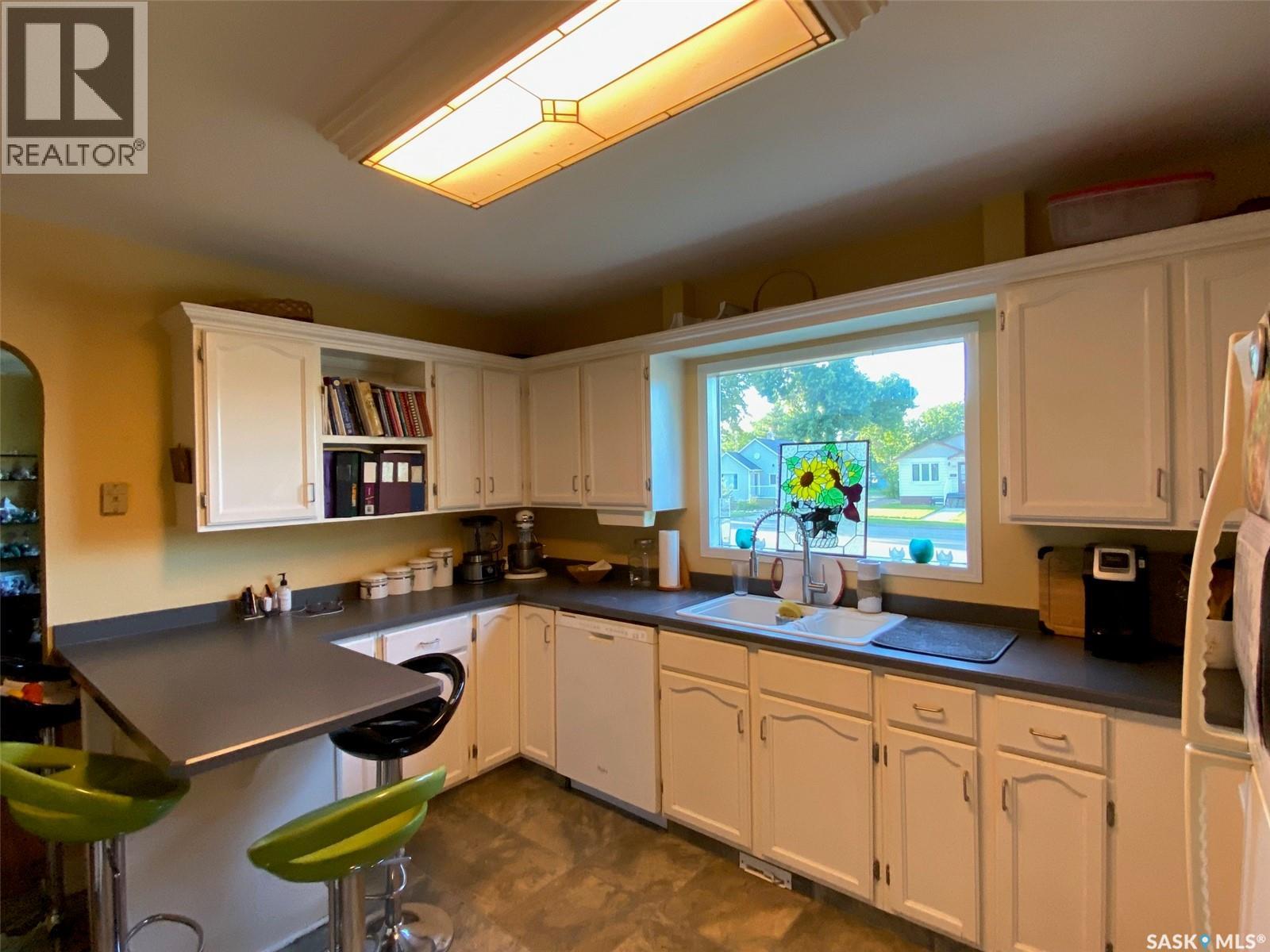 158 Broadway St W, Yorkton, SK S3N 0M6