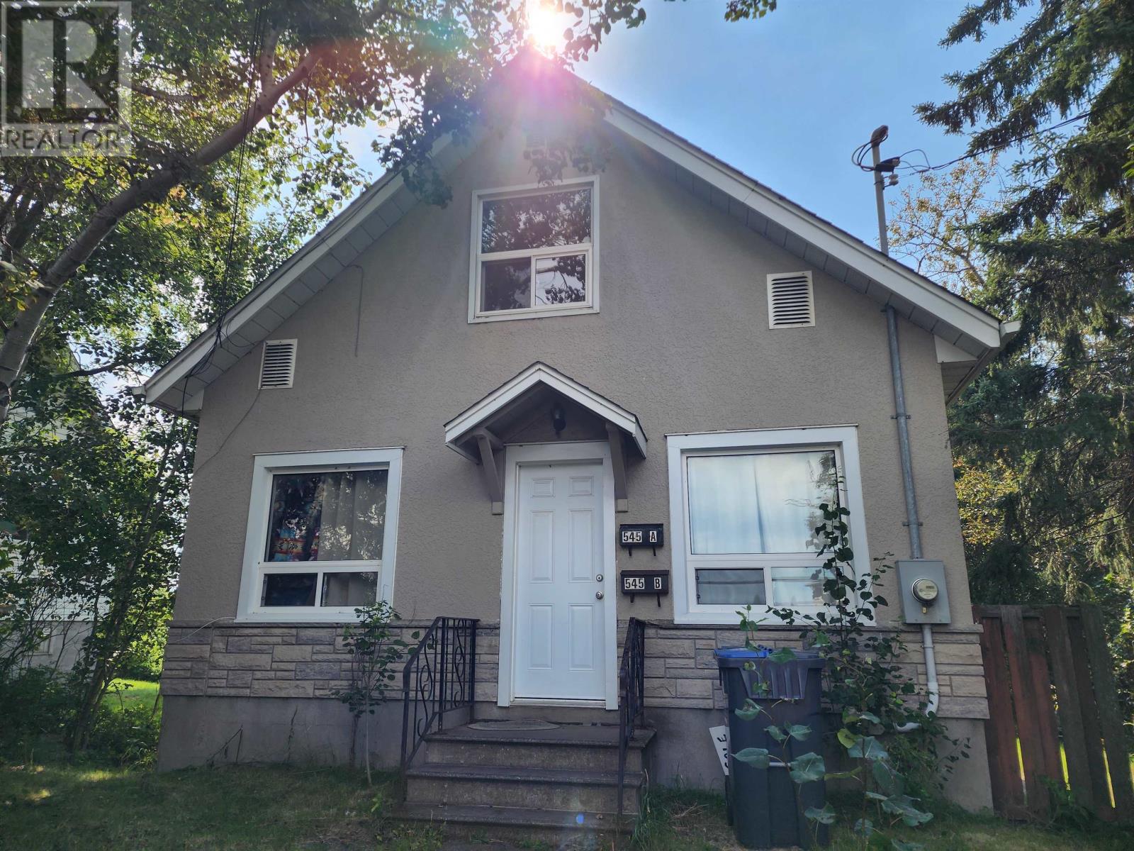 545 Oliver Rd, Thunder Bay, ON P7B 2H2