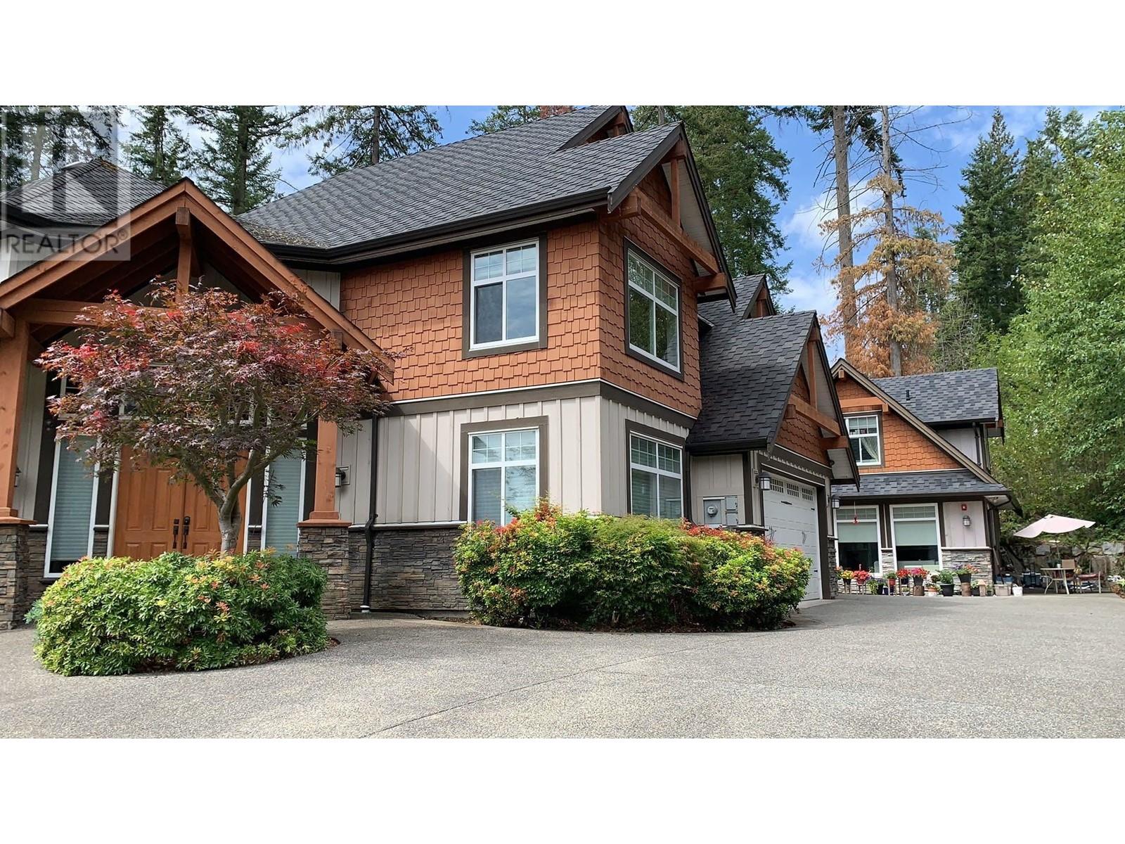 1465 Crystal Creek Dr, Anmore, BC V3H 0A3