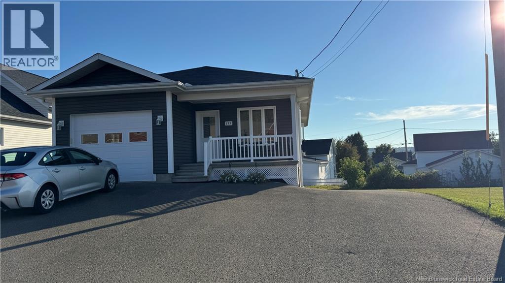 277 Stgeorge St, Grand-saultgrand Falls, NB E3Y 1C4