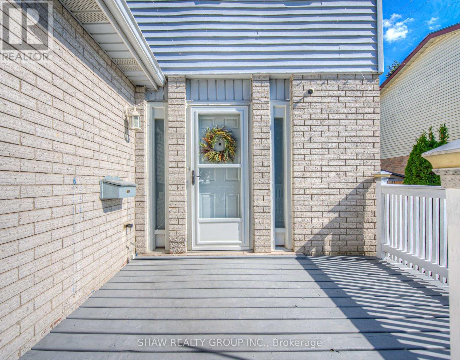 15 Glendan Ct, Cambridge, ON N1R 7N4