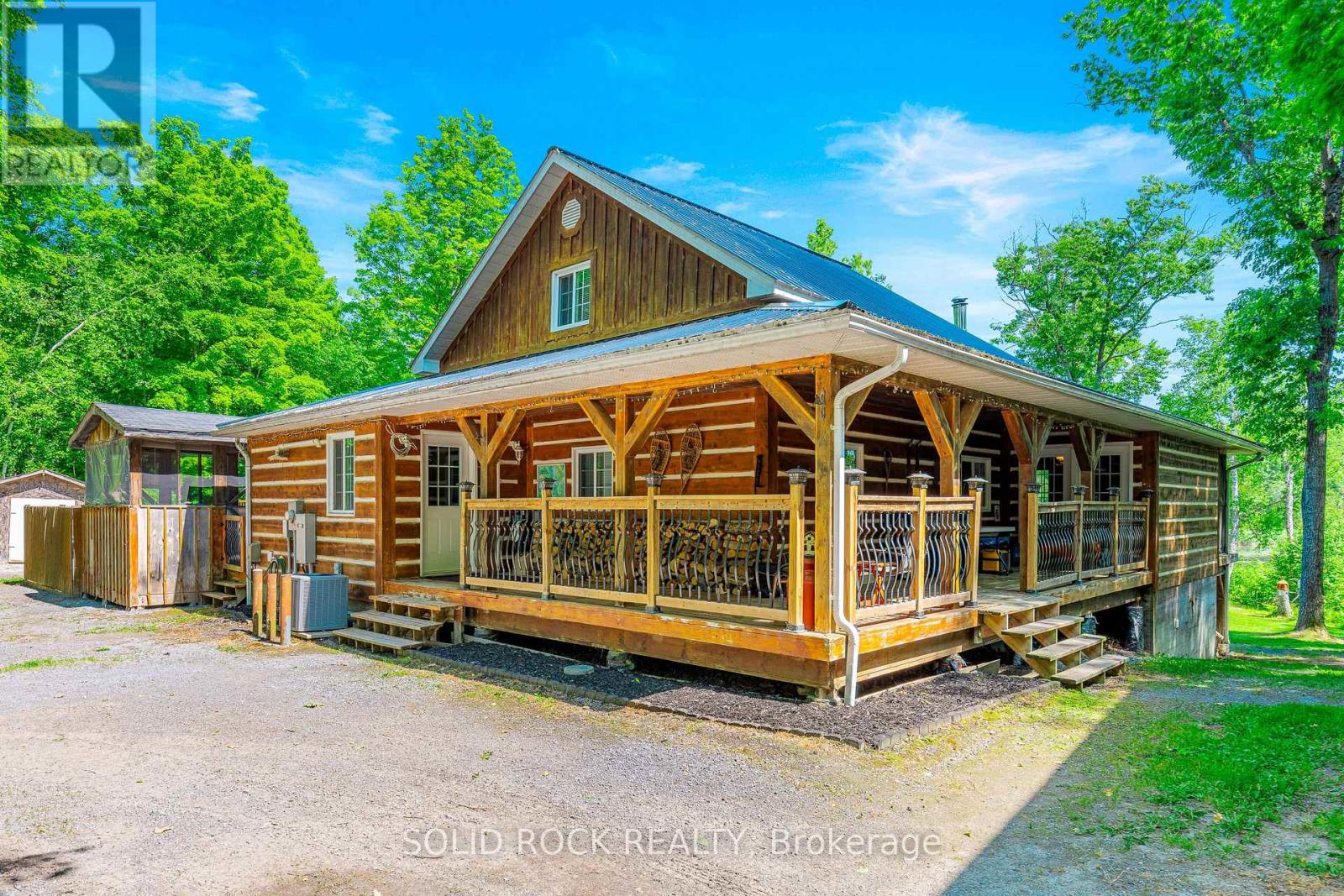 261 Lacourse Ln, Lanark Highlands, ON K0A 3L0
