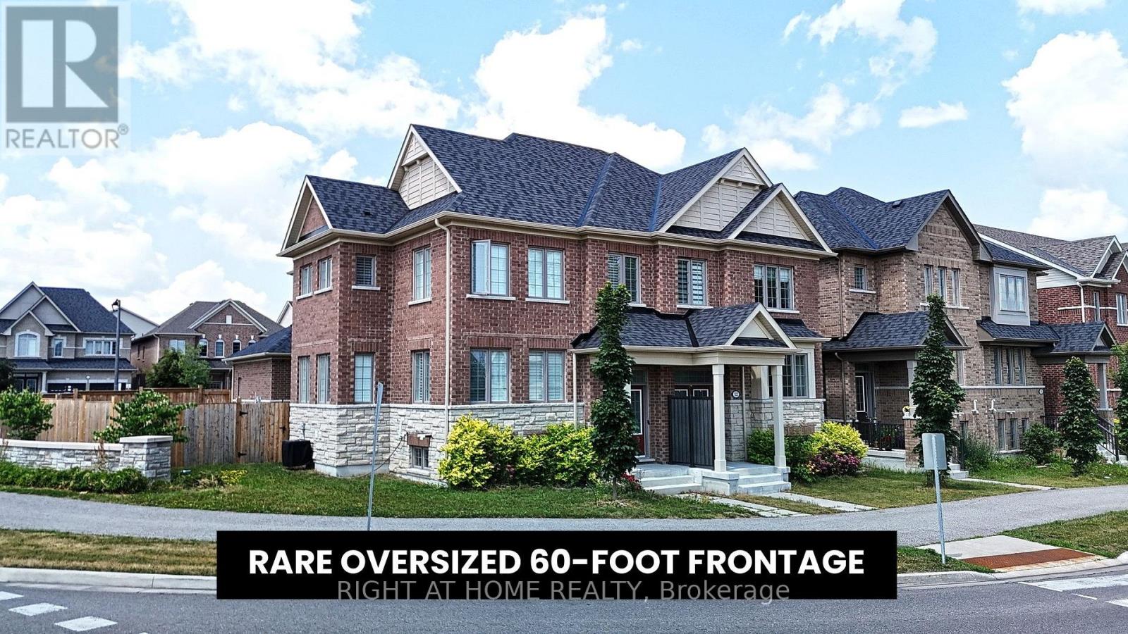 324 Britannia Ave W, Oshawa, ON L1H 7K4