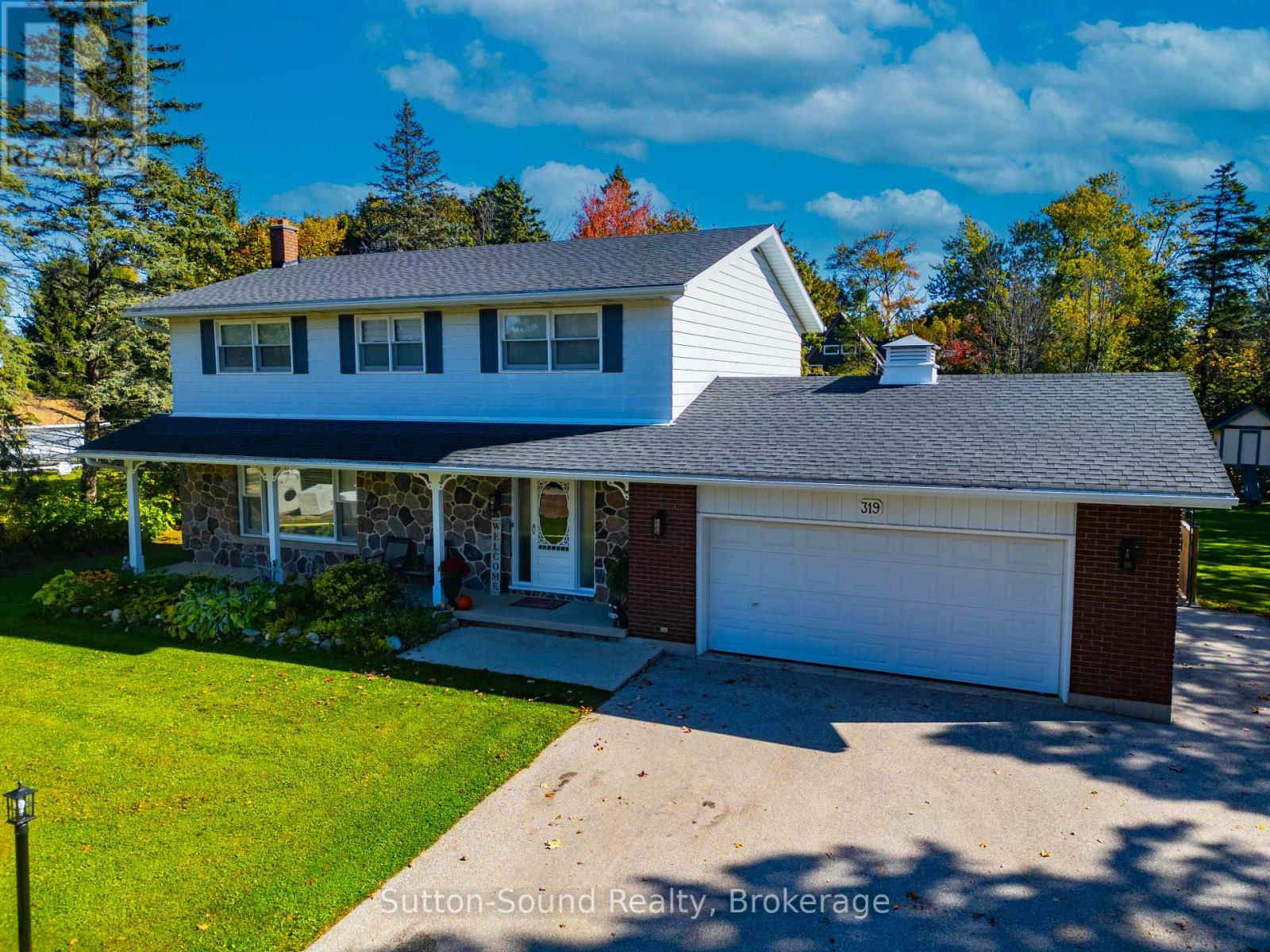 319 Gould St, South Bruce Peninsula, ON N0H 2T0