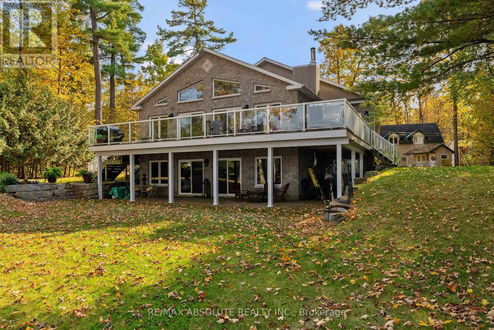 1096 Snye Rd, Lanark Highlands, ON K0A 3L0
