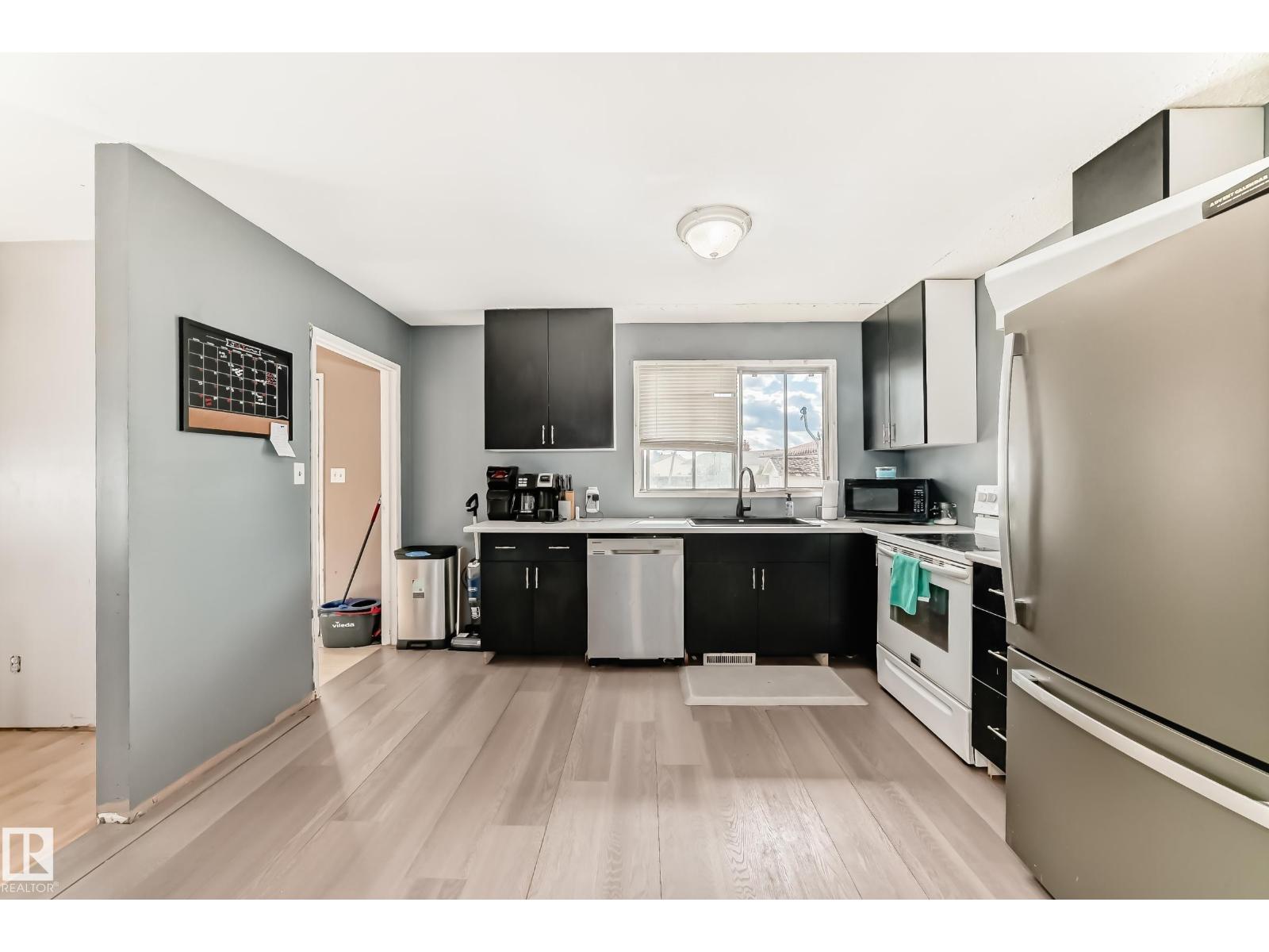 45 St Unit 5044, Lamont, AB T0B 2R0