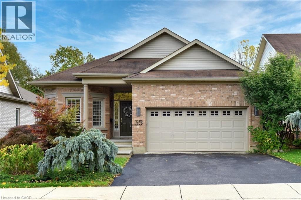35 Riding Park Pl, Hamilton, ON L9H 0B1