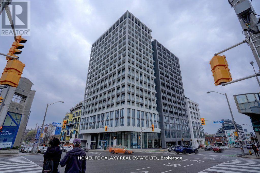 307 2020 Bathurst St, Toronto Humewood-cedarvale, ON L5P 0A6